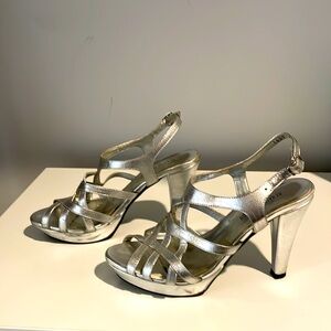 Renatta Scottos Silver high heels size 7 (24 cm) height 4.25 in